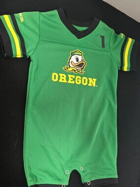 💚🏈 Official Oregon Ducks Infant Football Bodysuit – 12-18 Months 🏈💚